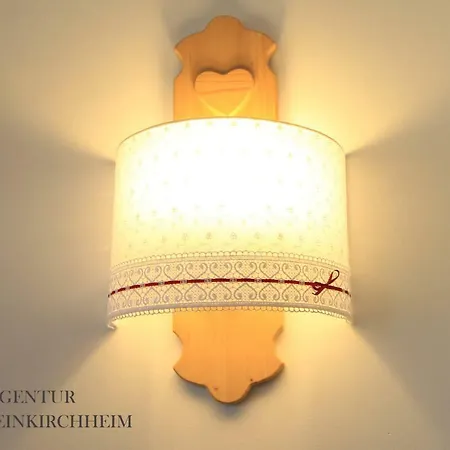 Ski-to-door Dorfblick Diamant Apartment Bad Kleinkirchheim